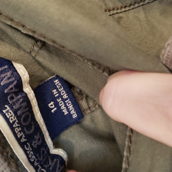 Capris - Picture 6 of 6